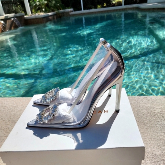 Good American cinder-f*cking-rella pump - Picture 12 of 16